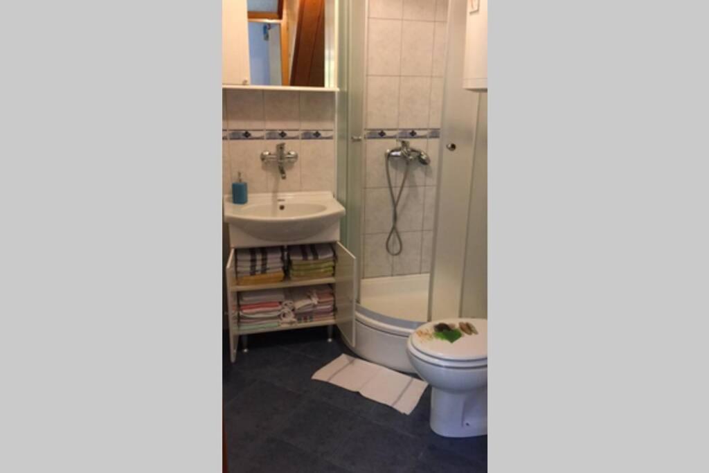 Apartman Knezovic Stari Grad  Exterior photo